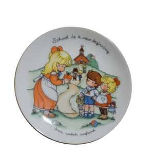 Avon 1986 Porcelain Plate with Gold Trim Vintage "School Is A New Beginning"